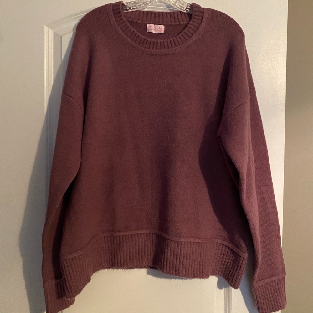 Women’s sweater